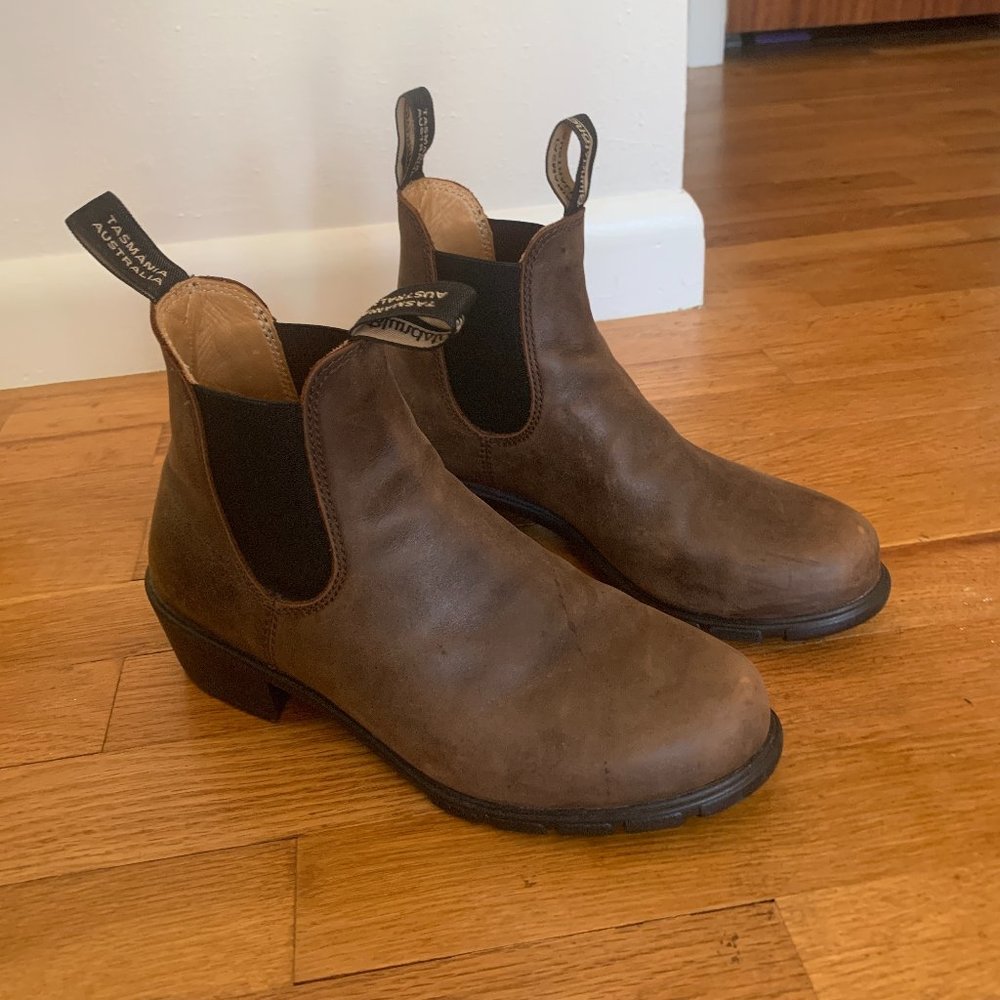 Heeled Blundstone Boots